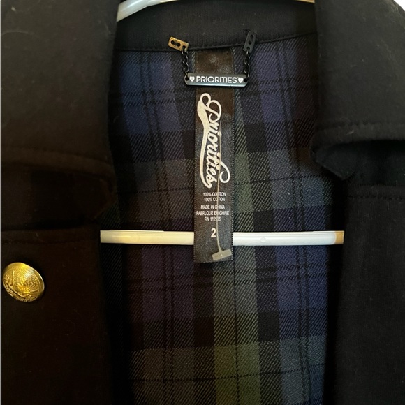 Cropped, light jacket from Anthropologie - Picture 2 of 3